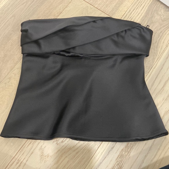 Zara satin strapless top with pleating details. Never worn tag still on size S - Picture 1 of 4